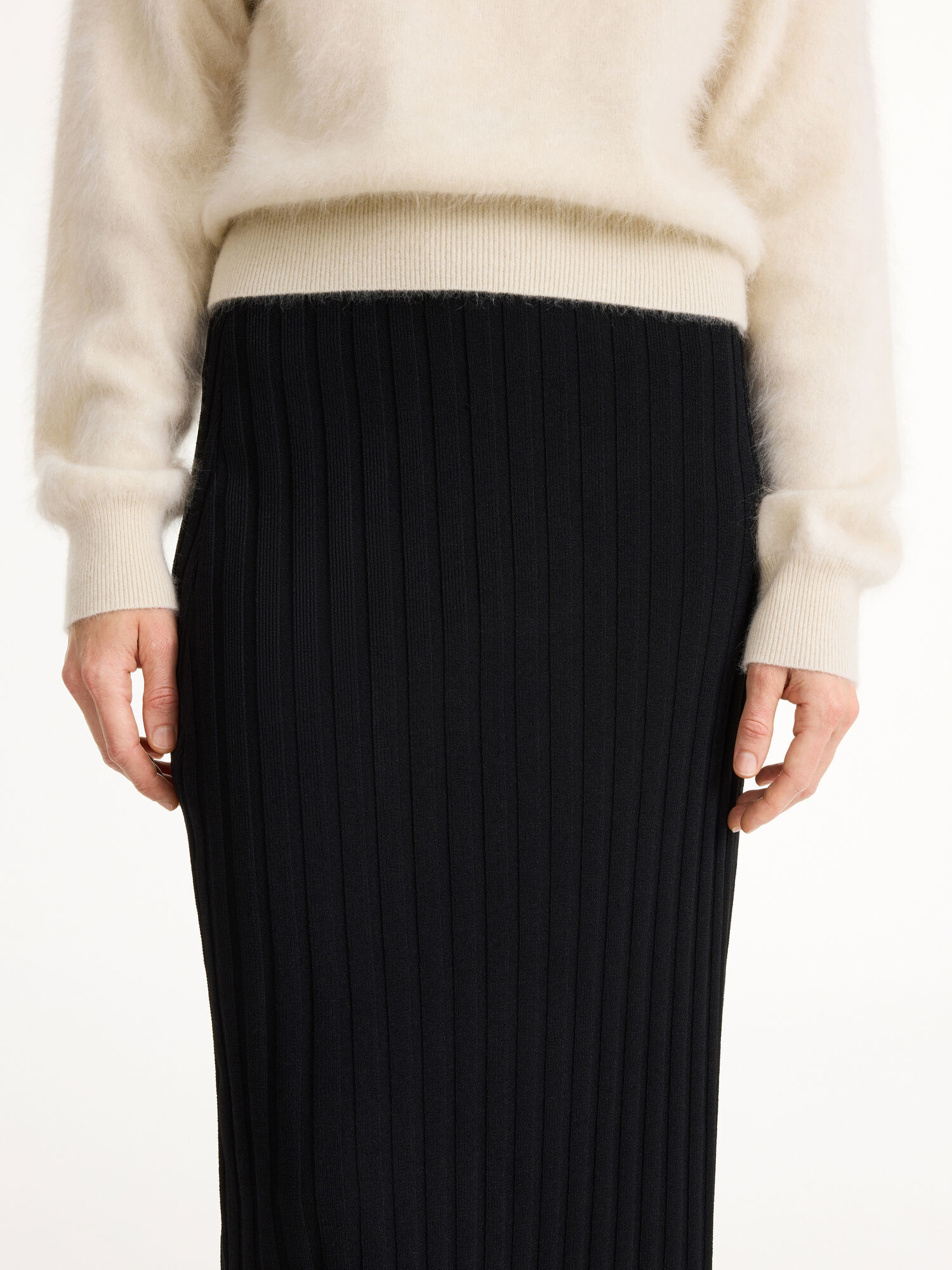 By Malene Birger Fiemme Midi Skirt Strikkevarer Svarte | NO_BB87012